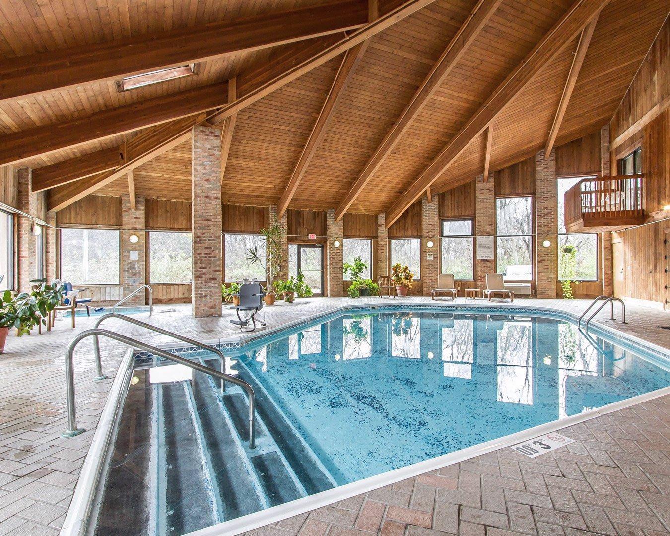 Quality Inn Macomb Near University Area Экстерьер фото