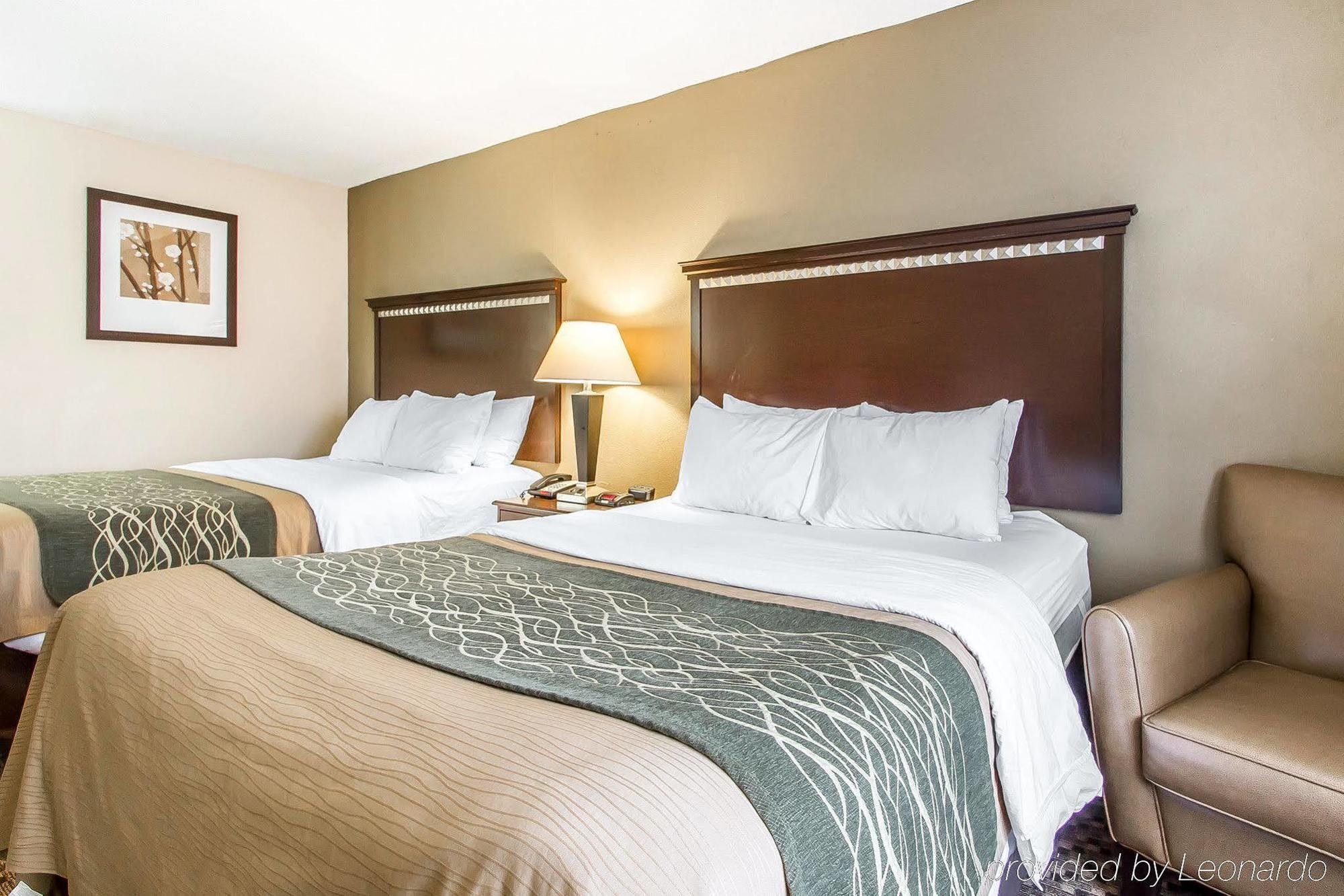 Quality Inn Macomb Near University Area Экстерьер фото